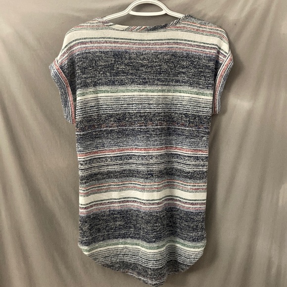 Rue 21 short sleeved cute top - Picture 2 of 3